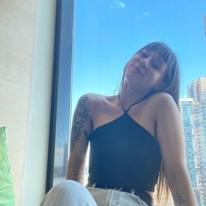 Meet your Posher, Taylah